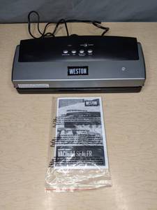 lot 72 image: Weston Harvest Guard Vacuum Sealer