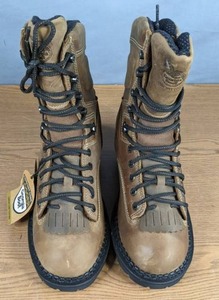 lot 134 image: Georgia Boot Mens Comfort Core Waterproof Logger Boot Size 8 M