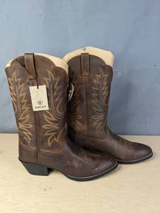 lot 162 image: Ariat Womens Heritage Western Boot in Distressed Brown - Size 9