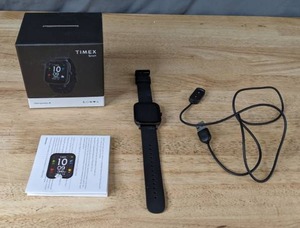 lot 245 image: Timex Metropolitan S 36mm Smartwatch