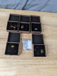 lot 292 image: Personalized Jewelry Mens and Womens Rings a Total of Six Items