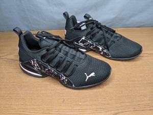 lot 234 image: PUMA Womens Axelion Marble Sneakers Size 9