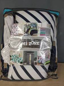 lot 229 image: MiZone Garrett 4-Pc. Duvet Cover Set - KingCal. King