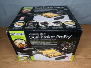 lot 353 image: Presto ProFry 12-Cup Dual-Basket Deep Fryer