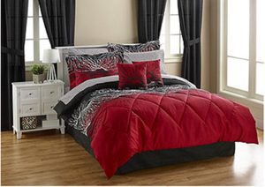lot 220 image: Spirals 20-Pc. Bedroom Set - Queen
