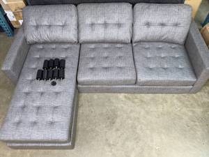 lot 504 image: Venetian Worldwide Section Sofa - Gray