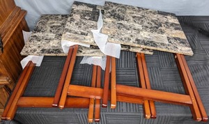 lot 505 image: Linon Marble-Look TV Tray Set