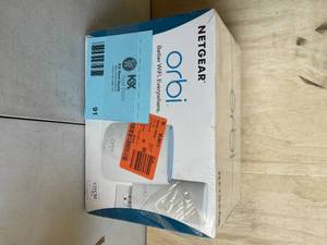 lot 91 image: Netgear Orbi AC2200 Tri-Band WiFi Mesh System with Router  1 Wall-plug Satellite Extender - 2.2Gbps