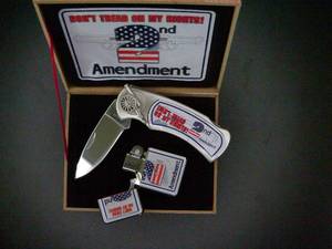 Wood Box Knife wLighter 2nd Amendment