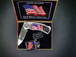 Wood Box Knife wLighter God Bless America Black Background
