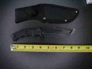8.5 BLACK BLADE HUNTER WITH GUARD