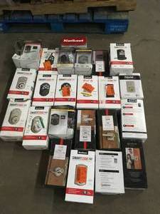 Lot of assorted Door Knobs and Hardware various models and conditions customer returns see pictures