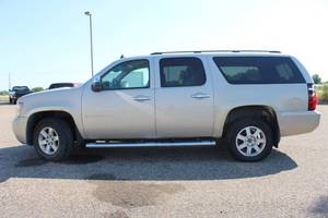 2007 Chevrolet Suburban 1500 LS - 4X4