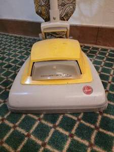lot 70 image: Vintage Hoover Bag Vacuum