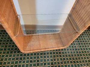 lot 27 image: Founders Rattan Etagere