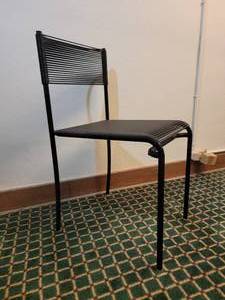 lot 5 image: Spaghetti Gemini 100 Stacking Chair