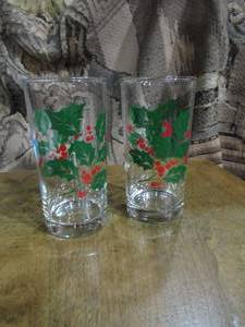 Vintage Christmas Drinking Glasses
