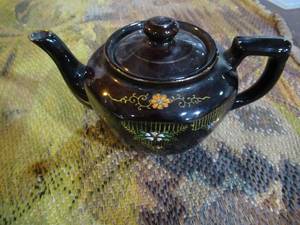 Black Tea Pot