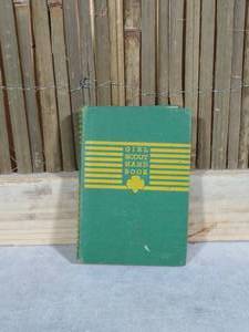 Vintage (1941) Girl Scout Handbook - Intermediate Program, New Edition