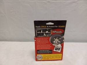 lot 52 image: WIPE NEW WHEELS BRAKE DUST DEFENDER