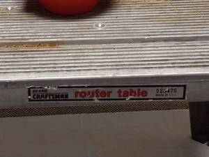 lot 84 image: CRAFTSMAN ROUTER TABLE