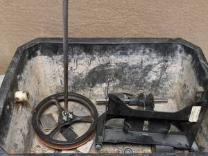 lot 91 image: CONCRETE MIXER
