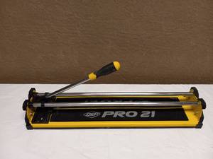 lot 57 image: QEP 21 PRO TILE CUTTER