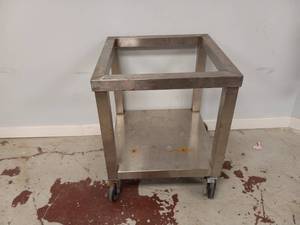 lot 120 image: STAINLESS STEEL STAND ON WHEELS