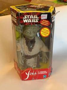 STAR WARS TALKING INTERACTIVE, YODA FIGURE 2000 HASBRO TIGER
