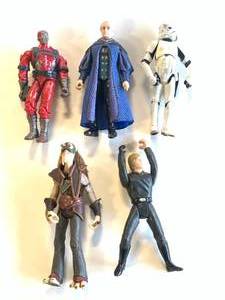 LOT OF FIVE VINTAGE STAR WARS FIGURES