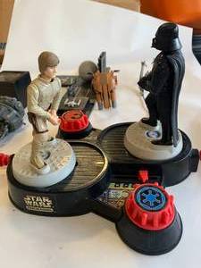 MISCELLANEOUS TOY LOT
