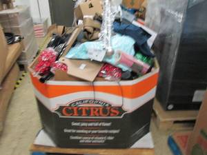 lot 35 image: pallet of misc please see pictures...