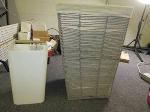 lot 43 image: hamper and a small waste basket ...