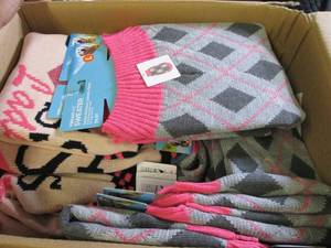 lot 78 image: box of dog sweat shirts ...