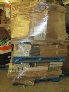 lot 109 image: big pallet of tile and more ...