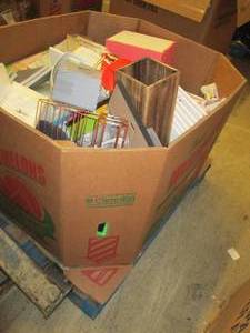 lot 110 image: pallet of misc please see pictures...