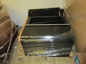 lot 159 image: husky cabinet needs work...