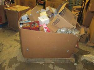 lot 161 image: pallet of misc please see pictures...