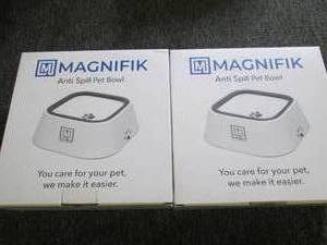 lot 175 image: 2 magnifik anti spill pet bowls...