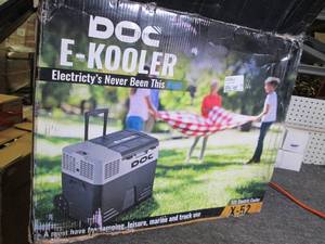 lot 207 image: doc e-cooler portable pullrod solar...