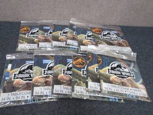 12 Jurassic World Plastic Table Cov...