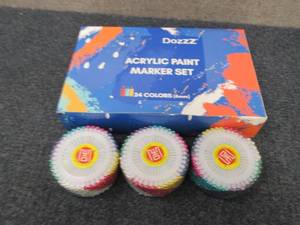 4- 40 pks Berry pins, Acrylic Paint...