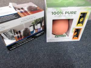 2 Diffuser Sets...
