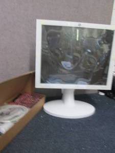 GE CDA19T Medical MONITOR MODEL USE...