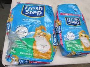 2 Bags Fresh Step Non-clumping Litt...