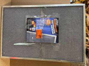 lot 83 image: Air-Care 20 in. x 30 in. x 1 in. Permanent Electrostatic Air Filter Merv 8