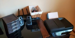 lot 104 image: Collection of office equipment