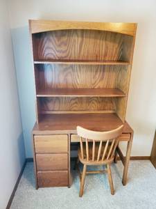 lot 108 image: Desk with shelving unit and chair