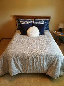 lot 111 image: Full size bed