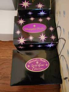 lot 118 image: Collection of misc. ornaments